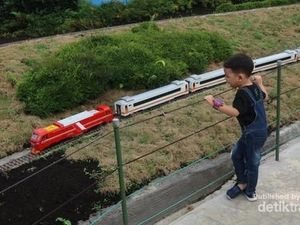 Di Lembang Bandung Ada Destinasi Taman Miniatur Kereta Api, Tahu?