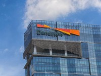 Dinaungi Perusahaan Jepang, Bank Danamon dan BNP Melebur