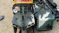 Tak hanya mendapatkan perhatian, Vespa Komando besutan Bagas ini juga sempat menorehkan prestasi di kontes modifikasi. Kemarin juga Alhamdulillah dapat juara ketiga dari dari 40 peserta waktu ikut kontes acara Vespa di Tangerang, kategorinya ekstrem, ungkap Bagas. Foto: Dok. Bagas Roffiyanto