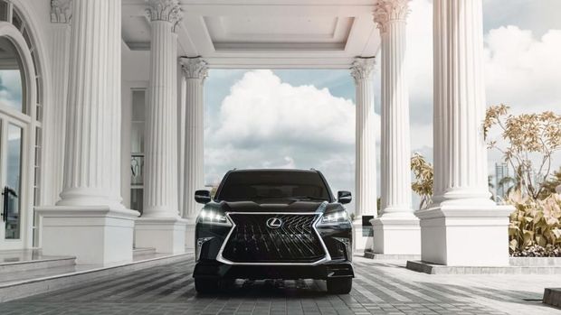 Lexus LX 570 SPORT