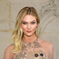 Ini sosoknya ketika dewasa, Karlie Kloss. Foto: Pascal Le Segretain/Getty Images