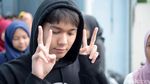 Pose Dua Jari Iqbaal Ramadhan