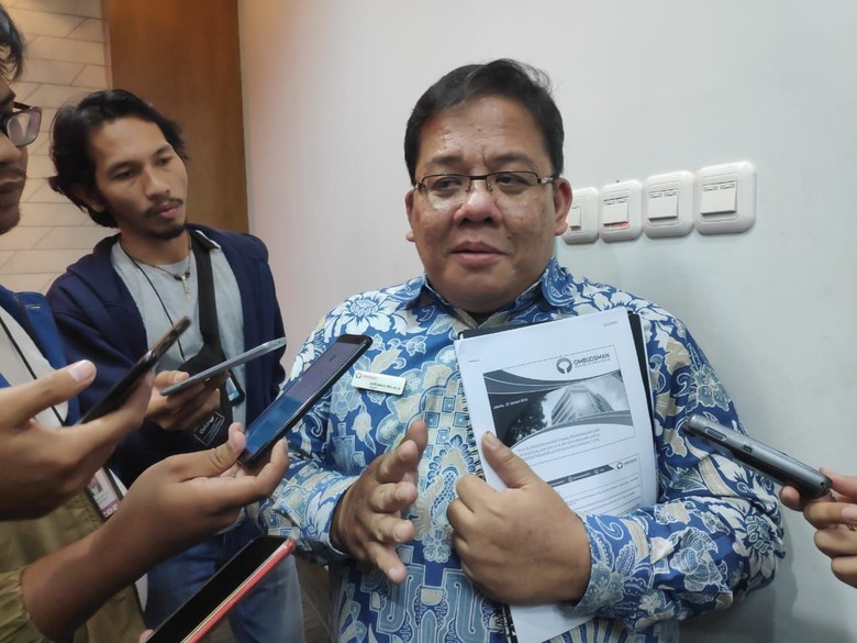 Diadukan ke Ketua Ombudsman, Adrianus Tegaskan Tak Langgar Etik Diadukan ke Ketua Ombudsman, Adrianus Tegaskan Tak Langgar Etik