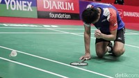 Di babak utama, Shesar Hiren Rhustavito akan menghadapi sesama pebulutangkis Indonesia, Sony Dwi Kuncoro.