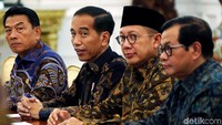 Presiden Jokowi saat menerima Ormas LPOI di Istana Merdeka, Jakarta, Selasa (22/1/2019).