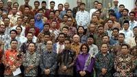 Jokowi memberikan keterangan pers susai pertemuan.