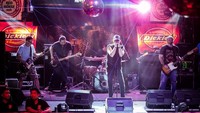 Brian Velasco merupakan salah satu personil band rock asal Filipina yakni Razorback. Dok. Facebook/ Brian Velasco