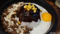 Mastercheese Pizza: Mencicip Pizza Lipat Isi Keju dan Blackpepper Wagyu Rice yang Gurih Enak