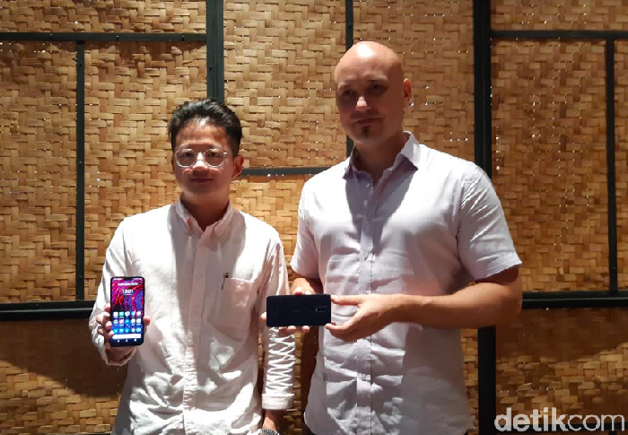 Nokia 5.1 Plus masuk Indonesia. Foto: Virgina Maulita Putri/detikinet Nokia 5.1 Plus masuk Indonesia. Foto: Virgina Maulita Putri/detikinet