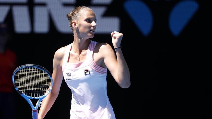 Karolina Pliskova mengalahkan Serena Williams untuk lolos ke semifinal Australia Terbuka 2019 (Foto: Aly Song/Reuters) Karolina Pliskova mengalahkan Serena Williams untuk lolos ke semifinal Australia Terbuka 2019 (Foto: Aly Song/Reuters)