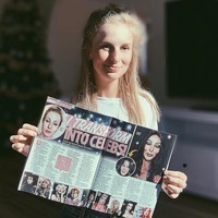 Rhylee Passfield memiliki keterampilan make up karakter yang handal. Ia berhasil mengubah wajahnya jadi Harry Potter, Taylor Swift, hingga Donald Trump. Foto: instagram/rermakeup