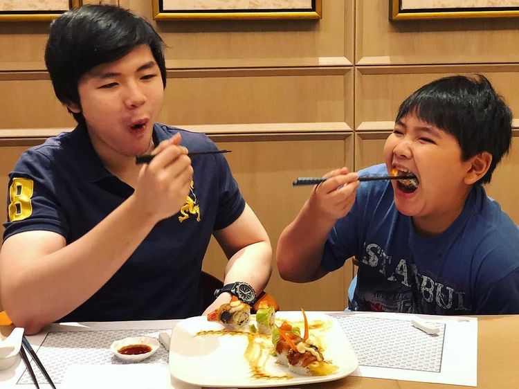 Bikin Gemas! Begini Pose Kuliner Daud, Putra Bungsu Ahok Bareng Kedua Kakaknya