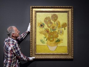 Van Gogh Kena Imbas Corona, Dikarantina di Tokyo