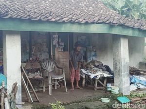 Potret Miris Sang Legenda Tinggal di Istana Reyot