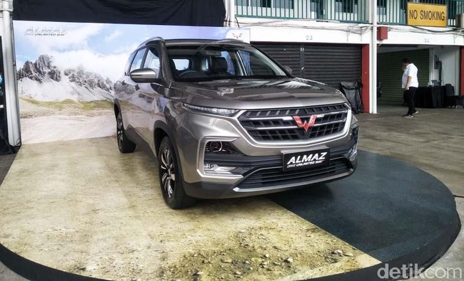 Kegagahan Almaz, SUV Berlian Wuling