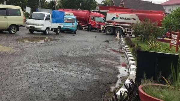 Banjir Sulsel, Pertamina Amankan Pasokan dan Bantu Pengungsi Banjir Sulsel, Pertamina Amankan Pasokan dan Bantu Pengungsi