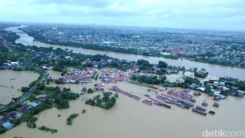 Banjir Besar Sulsel, 30 Orang Tewas dan 25 Masih Hilang