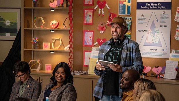'Instant Family': Mencari Makna Keluarga di Balik Tawa