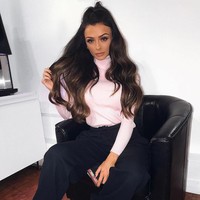 Banyak netizen yang mengkritik payudara wanita 23 tahun itu. Haters mencaci bahwa dada Kady terlihat sangat palsu. Foto: Instagram