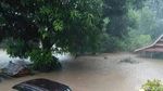 Melihat Sulsel Dikepung Banjir Besar yang Sebabkan 8 Orang Tewas