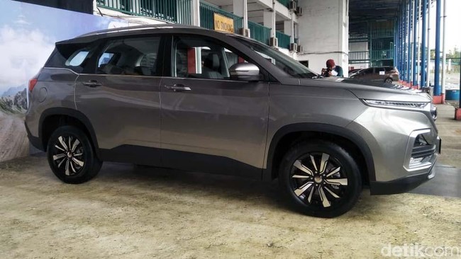 Kegagahan Almaz, SUV Berlian Wuling