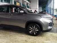 Kegagahan Almaz, SUV Berlian Wuling