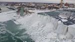 Foto: Air Terjun Niagara Membeku, Bikin Takjub!