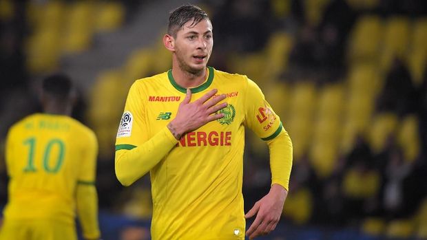 Pesawat yang ditumpangi Emiliano Sala hilang kontak saat tengah menuju Cardiff City.