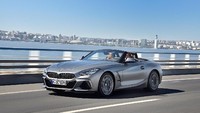BMW Z4 M40i First Edition mengusung mesin yang memiliki tenaga besar, mesin 6 silinder yang menghasilkan tenaga sampai 250 kW/340 hp.  Foto: Pool (Autoblog)