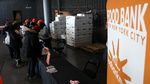 Makanan Gratis untuk PNS di AS yang Belum Digaji