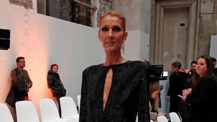 Netizen kritik tubuh Celine Dion terlalu kurus. Foto: Reuters Netizen kritik tubuh Celine Dion terlalu kurus. Foto: Reuters