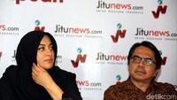 Akademisi UI/Pemerhati Sosial, Ade Armando juga hadir dalam diskusi tersebut.