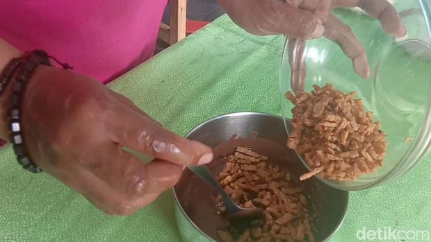Proses pembuatan Cokelat Tempe Edun