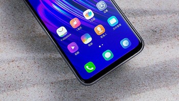 Tapi ponsel ini masih menyimpan satu hal yang misterius. Foto: Cnmo