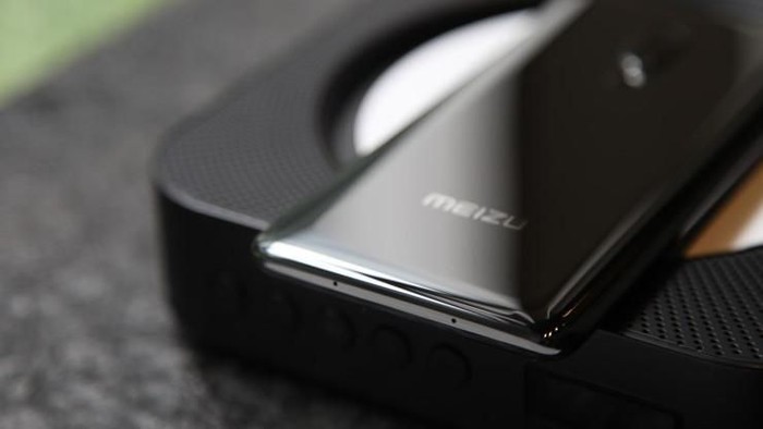 Ilustrasi ponsel Meizu. Foto: Meizu Ilustrasi ponsel Meizu. Foto: Meizu