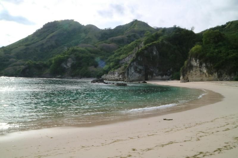 Pantai cantik di Maumere