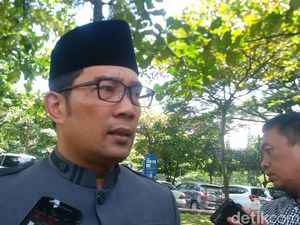 Kang Emil Akan Bergabung Parpol, Kapan?