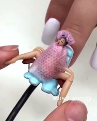 Viral, Salon yang Ciptakan Kuku Unik: Bisa 'Melahirkan Bayi'