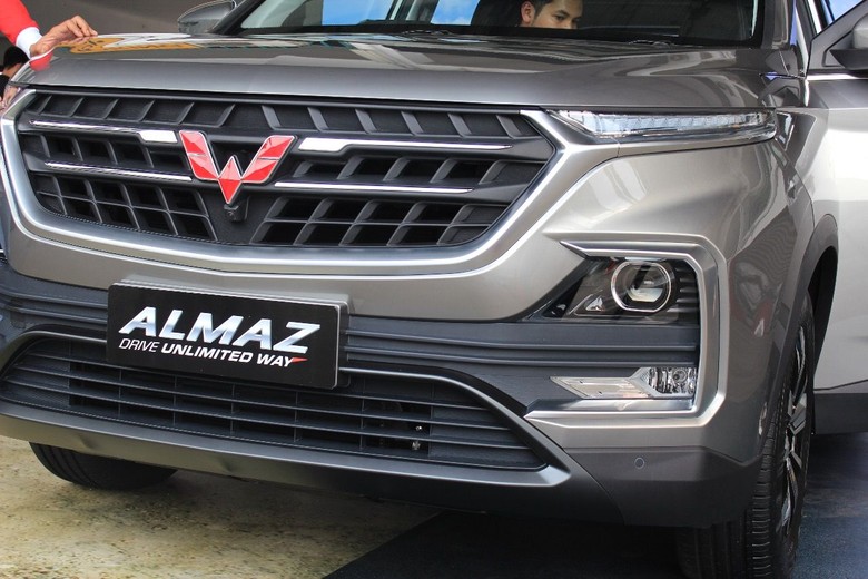 SUV terbaru Wuling, Almaz. Foto: Ruly Kurniawan SUV terbaru Wuling, Almaz. Foto: Ruly Kurniawan