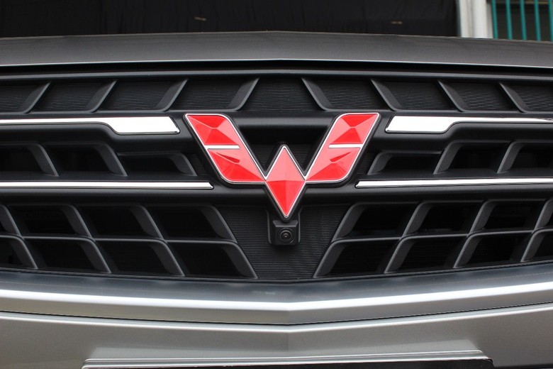 Wuling Almaz Wuling Almaz