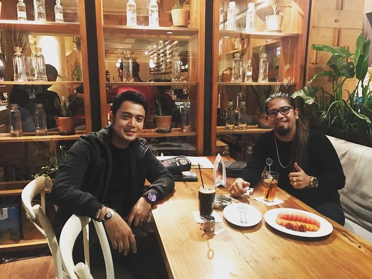 Hampir Adu Jotos dengan Billy Syahputra, Ini Gaya Kulineran  Indra Tarigan