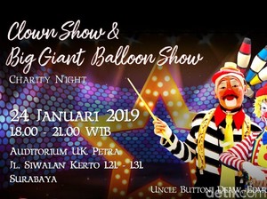 Alumni UK Petra Surabaya Gandeng Badut untuk Pentas Amal