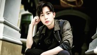 Aktor berusia 28 tahun itu meninggal akibat kecelakaan saat memasang senjata artileri di kerangka baja. Dok. Instagram/aloypang