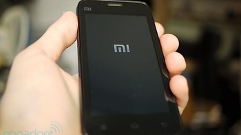 Layar Xiaomi Mi1 seluas 4 inch dengan resolusi 480 x 854 pixel. Foto: Engadget