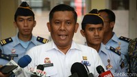 Kepala Lapas (Kalapas) Cipinang, Andika Dwi Prasetya, angkat suara terkait kebebasan Ahok, hari ini, Kamis (24/1/2019). Andika memberikan keterangan kepada media terkait berkas-berkas administrasi pembebasan Ahok yang telah disiapkan di Lembaga Pemasyarakatan Kelas I Cipinang, Jakarta.