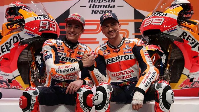 Jorge Lorenzo menganggap Marc Marquez rekan setim yang lebih sulit dilawan dibandingkan Valentino Rossi. (Foto: Susana Vera/Reuters)