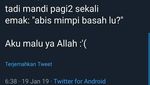 Celetukan Kocak Emak-Emak Saat Lihat Anaknya Sarapan