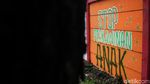 Keren! Mural Stop Kekerasan Anak Mejeng di Jalan Jatinegara
