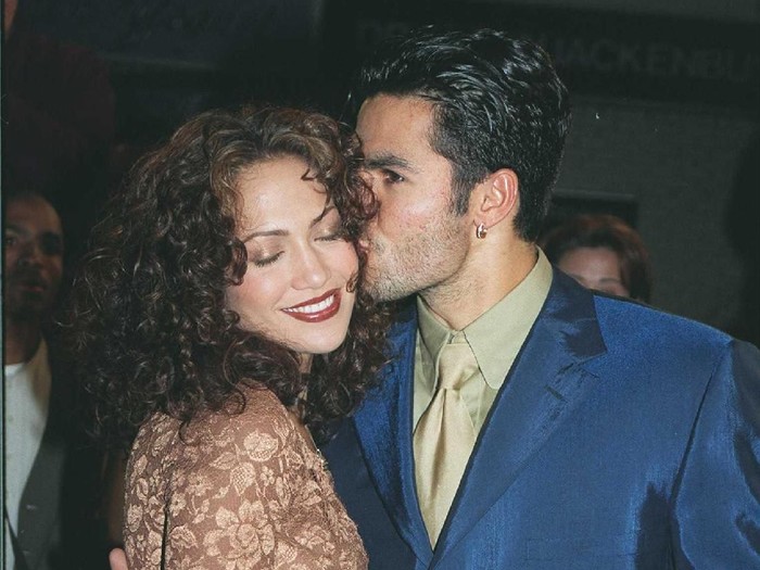 4/7/97 Los Angeles, CA Jennifer Lopez and husband Ojani Noa at the premiere of the new movie Anaconda