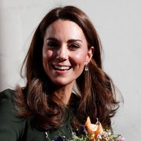 Diluncurkan pada 2010, brand tersebut selalu menyumbangkan setiap penjualan produk mereka pada para korban perdagangan manusia. Pendiri brand Beulah Lady Natasha Rufus Isaacs memiliki misi menyediakan perlindungan bagi wanita yang menjadi korban perdagangan manusia. Foto: Getty Images